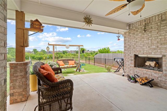 18712 Austin Place, Edmond, OK 73012
