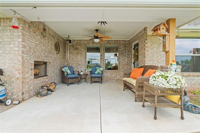 18712 Austin Place, Edmond, OK 73012
