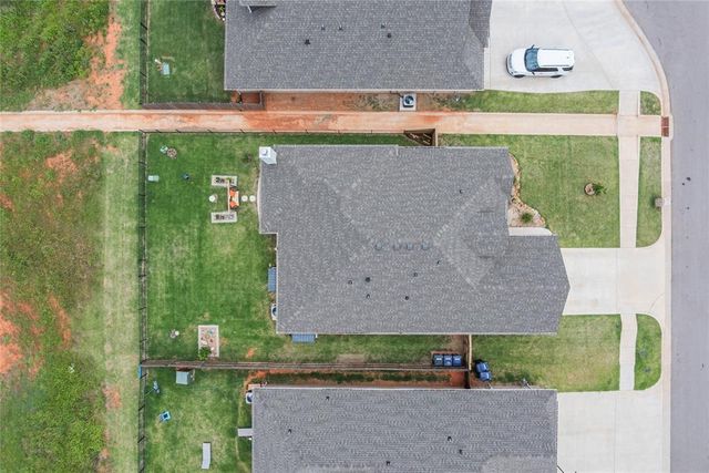 18712 Austin Place, Edmond, OK 73012