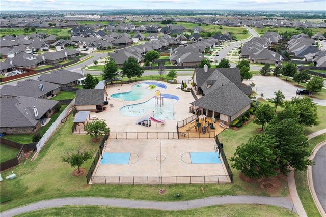 18712 Austin Place, Edmond, OK 73012