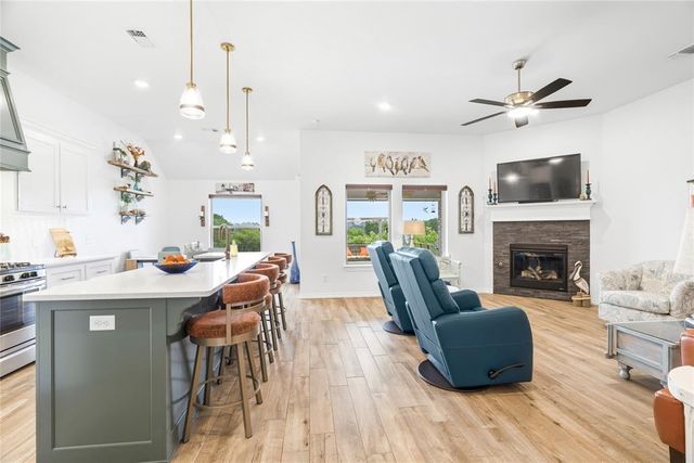 18712 Austin Place, Edmond, OK 73012