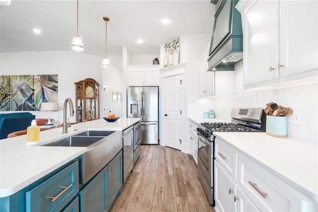 18712 Austin Place, Edmond, OK 73012
