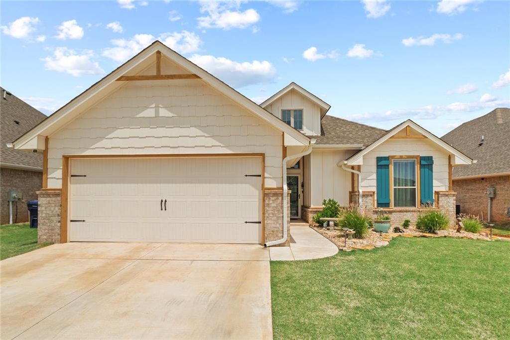 18712 Austin Place, Edmond, OK 73012