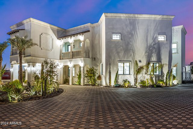 1480 E RAVEN Court, Gilbert, AZ 85297