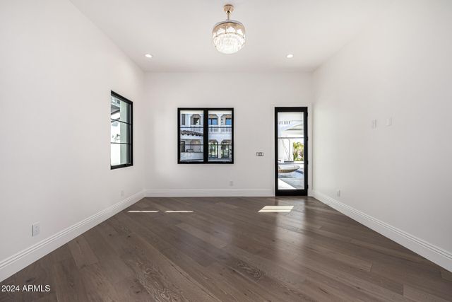 1480 E RAVEN Court, Gilbert, AZ 85297