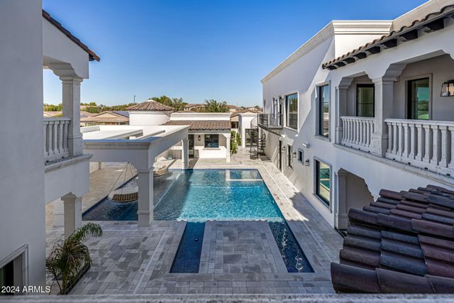 1480 E RAVEN Court, Gilbert, AZ 85297