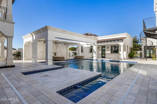 1480 E RAVEN Court, Gilbert, AZ 85297