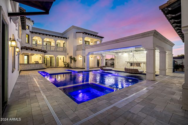 1480 E RAVEN Court, Gilbert, AZ 85297