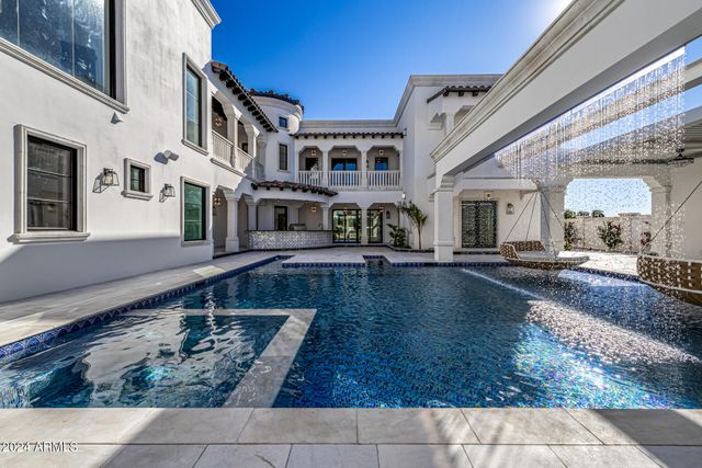 1480 E RAVEN Court, Gilbert, AZ 85297