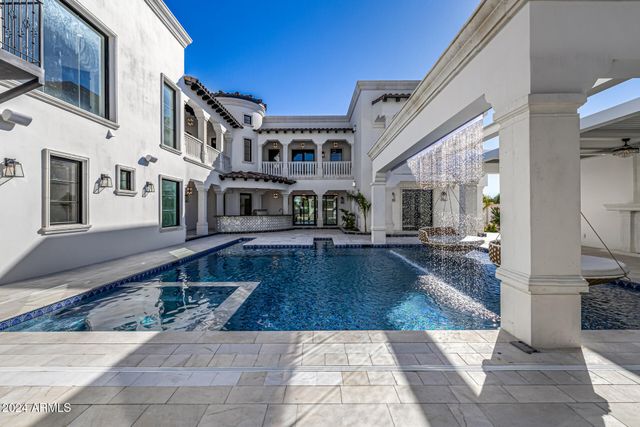 1480 E RAVEN Court, Gilbert, AZ 85297