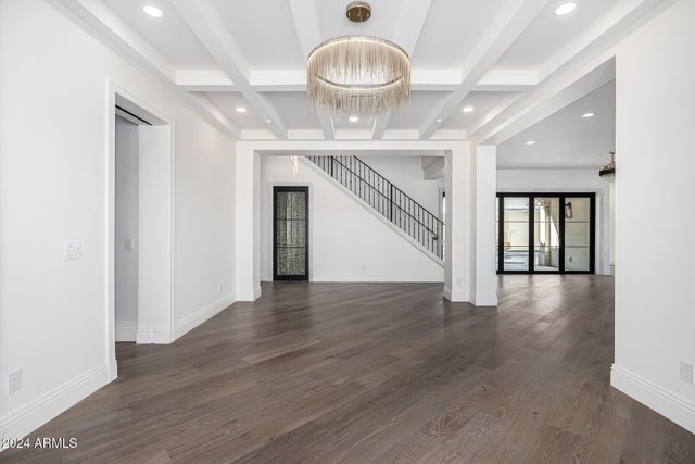 1480 E RAVEN Court, Gilbert, AZ 85297