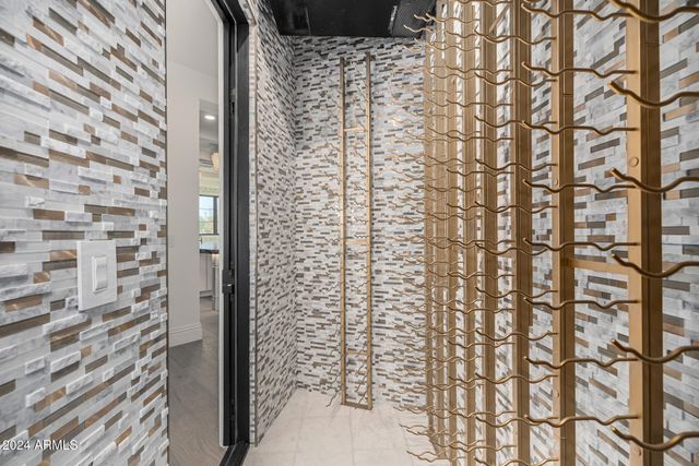 1480 E RAVEN Court, Gilbert, AZ 85297