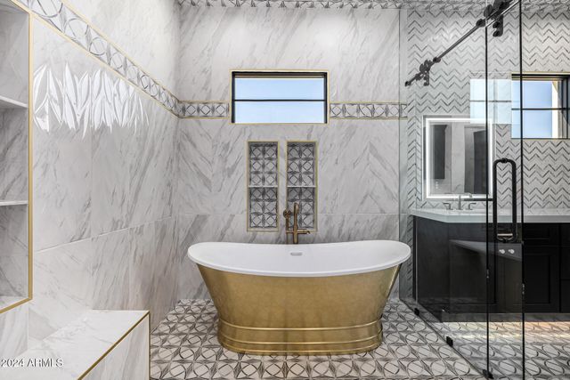 1480 E RAVEN Court, Gilbert, AZ 85297