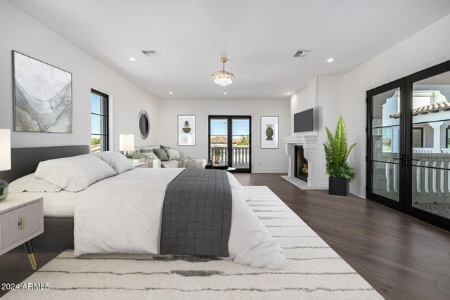 1480 E RAVEN Court, Gilbert, AZ 85297