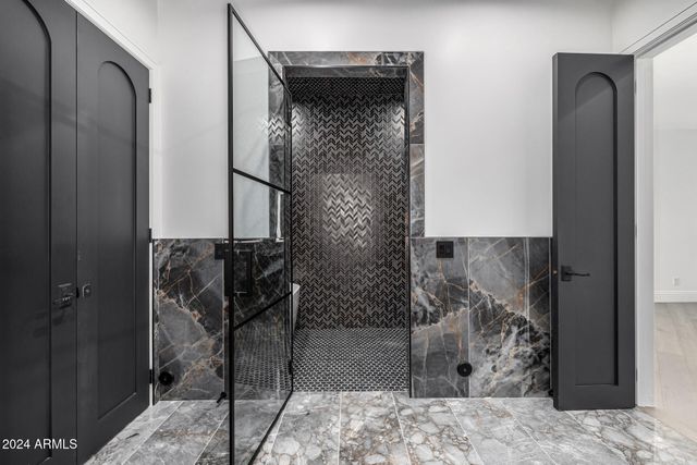 1480 E RAVEN Court, Gilbert, AZ 85297