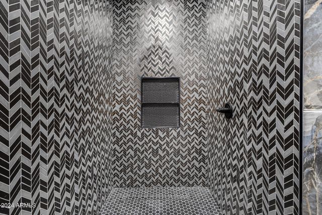 1480 E RAVEN Court, Gilbert, AZ 85297