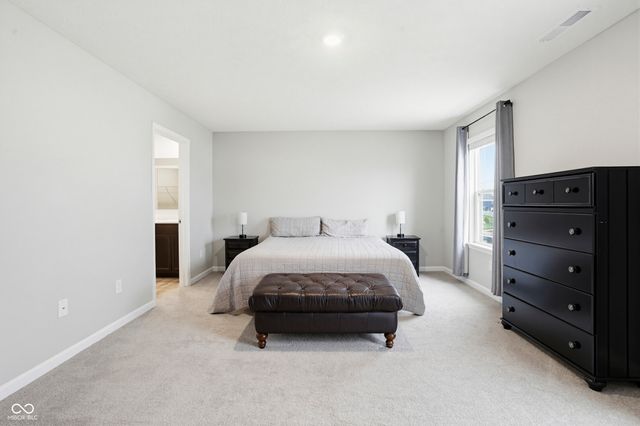 1862 Downey Lane, Greenfield, IN 46140