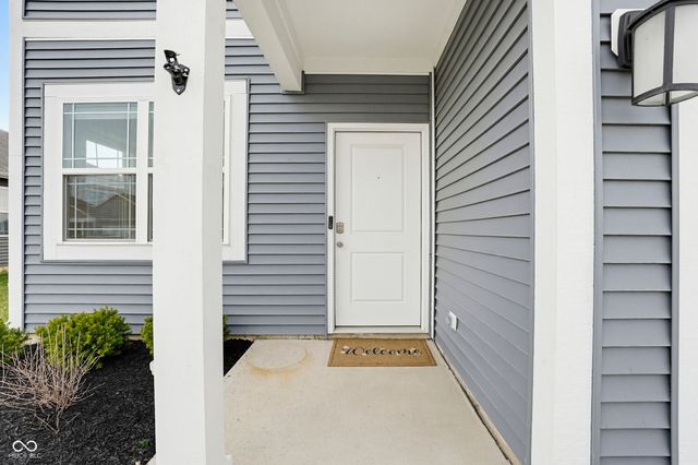 1862 Downey Lane, Greenfield, IN 46140