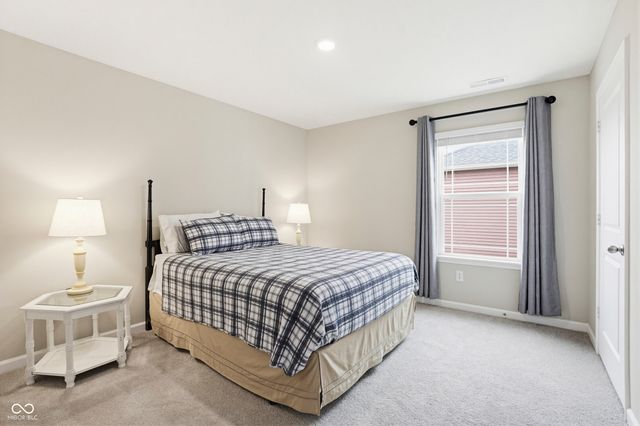 1862 Downey Lane, Greenfield, IN 46140