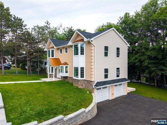 418 East Avenue, Northvale, NJ 07647