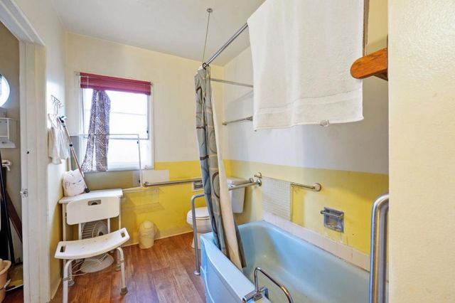 3466 Oak Knoll Boulevard, Oakland, CA 94605