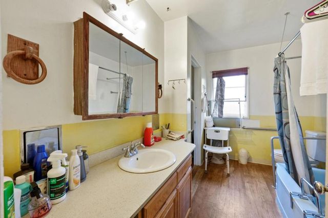 3466 Oak Knoll Boulevard, Oakland, CA 94605