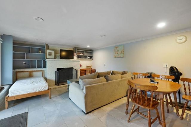 3466 Oak Knoll Boulevard, Oakland, CA 94605