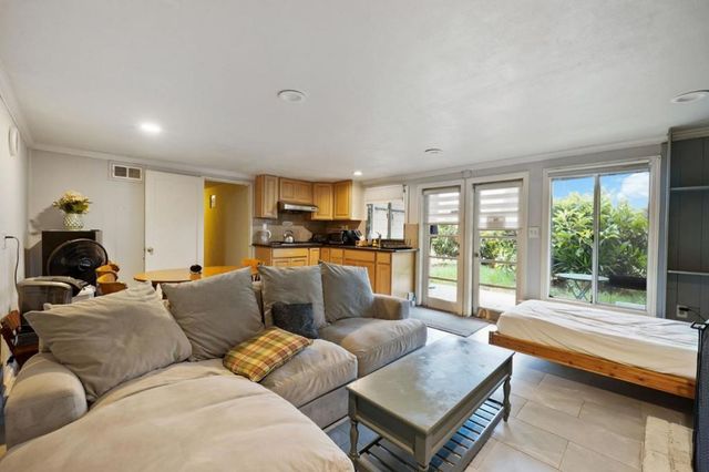 3466 Oak Knoll Boulevard, Oakland, CA 94605