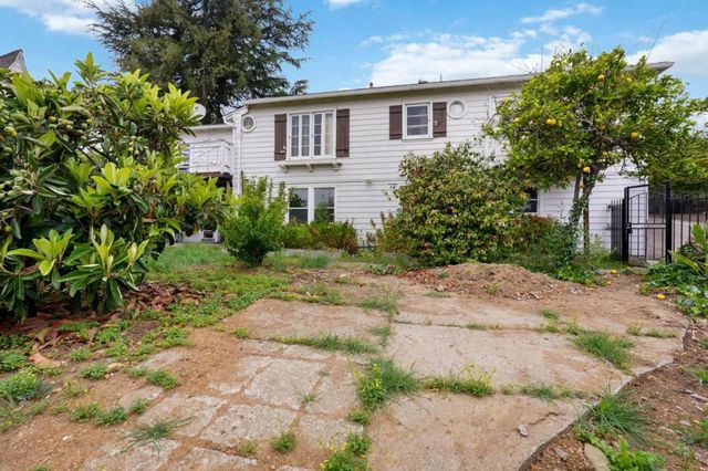 3466 Oak Knoll Boulevard, Oakland, CA 94605