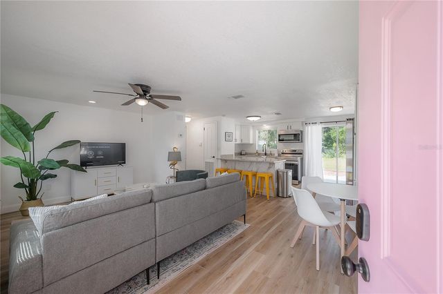 6614 N 11TH STREET, Tampa, FL 33604