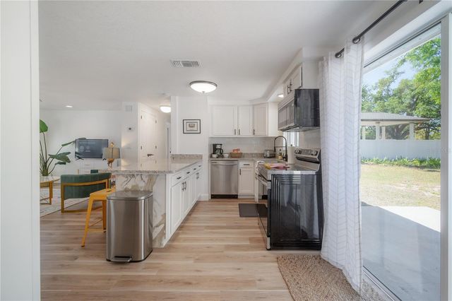 6614 N 11TH STREET, Tampa, FL 33604