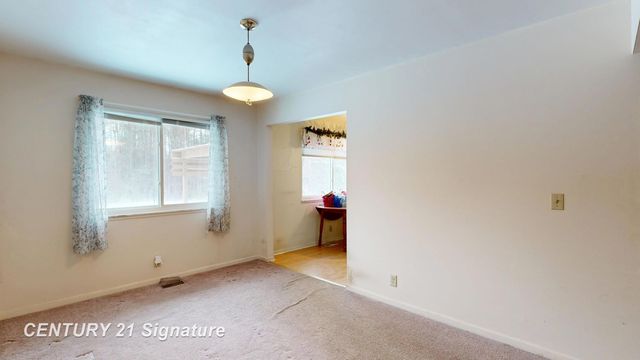 10190 Lavern Court, Vienna Twp, MI 48420