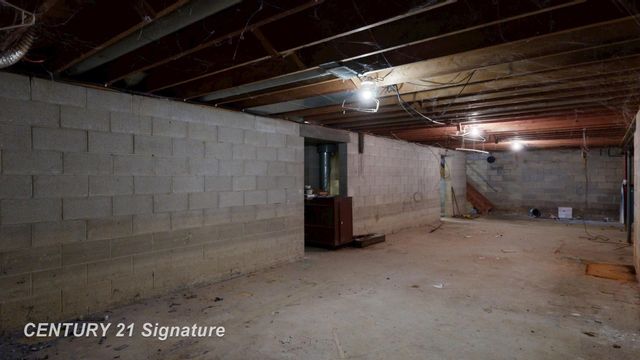 10190 Lavern Court, Vienna Twp, MI 48420