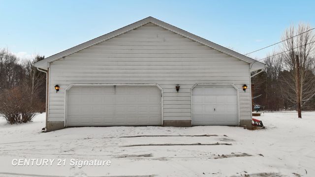 10190 Lavern Court, Vienna Twp, MI 48420