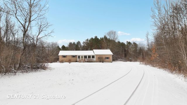 10190 Lavern Court, Vienna Twp, MI 48420