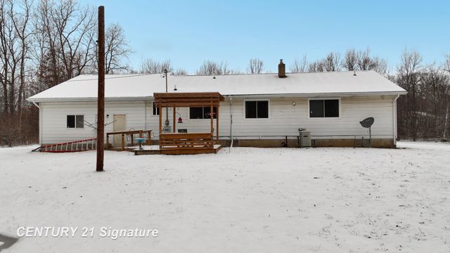 10190 Lavern Court, Vienna Twp, MI 48420