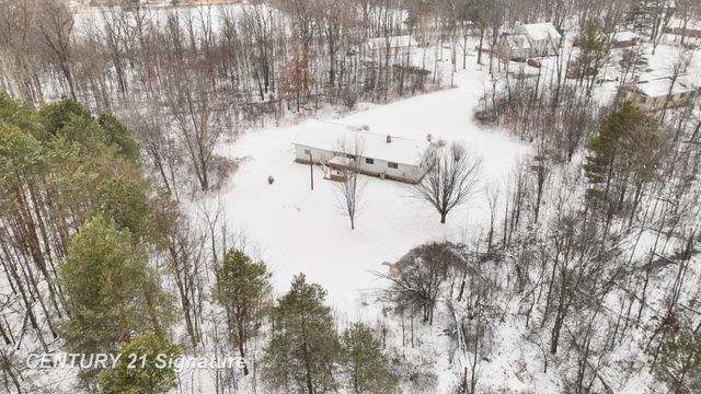 10190 Lavern Court, Vienna Twp, MI 48420