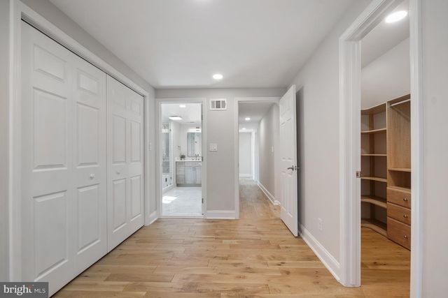 12301 ESPALIER PL, Potomac, MD 20854
