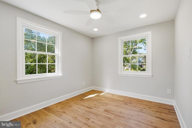12301 ESPALIER PL, Potomac, MD 20854
