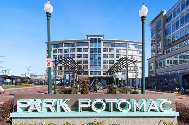 12301 ESPALIER PL, Potomac, MD 20854