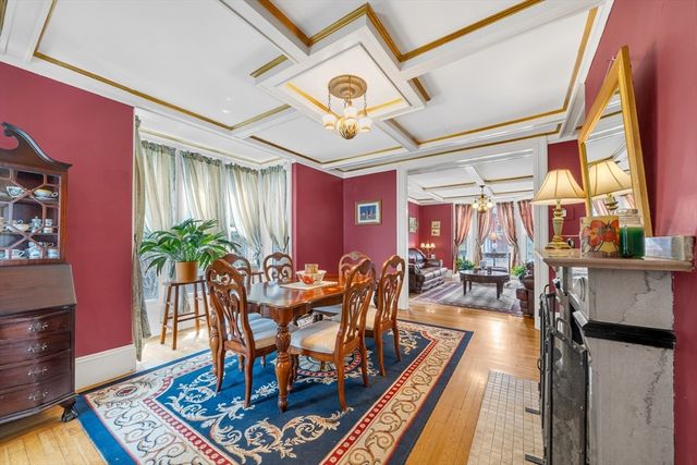 47 Highland Ave, Haverhill, MA 01830
