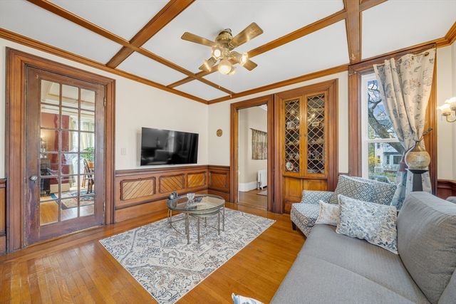 47 Highland Ave, Haverhill, MA 01830