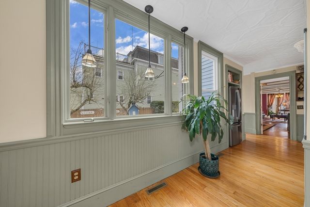 47 Highland Ave, Haverhill, MA 01830