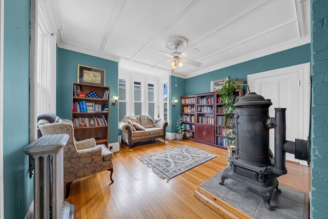 47 Highland Ave, Haverhill, MA 01830