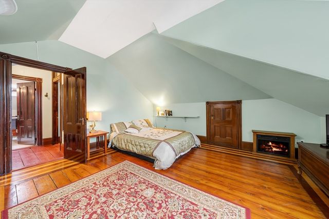 47 Highland Ave, Haverhill, MA 01830
