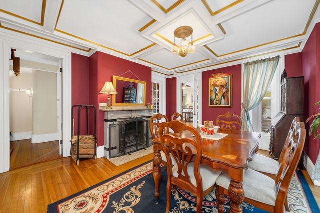 47 Highland Ave, Haverhill, MA 01830
