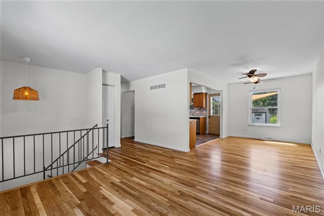 420 Canary Lane, St Charles, MO 63301