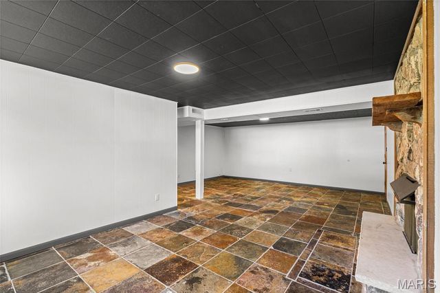 420 Canary Lane, St Charles, MO 63301