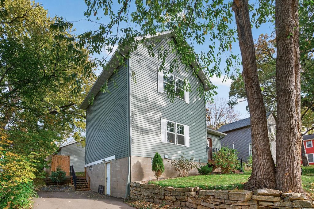 214 N 8th Street, River Falls, WI 54022 — photo 3