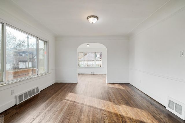 5203 Devonshire Road, Detroit, MI 48224